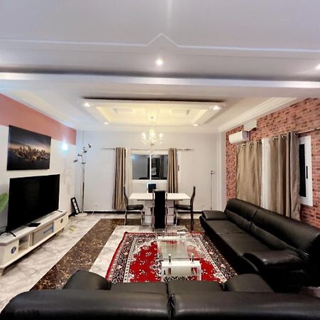 Studio Meuble Haut Standing Jouvence Yaounde Appartement Buitenkant foto