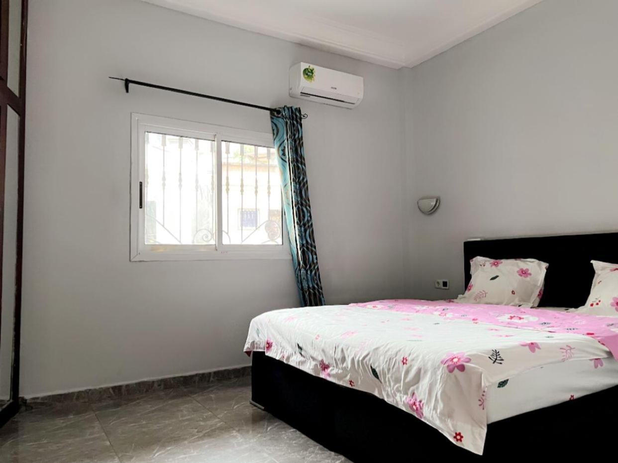 Studio Meuble Haut Standing Jouvence Yaoundé Buitenkant foto